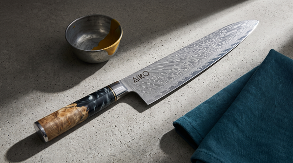 Damascus Knife Layers Explained: Do 67 Layers Matter?